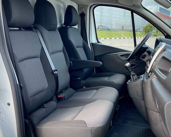 Рено Трафик, объемом двигателя 2 л и пробегом 170 тыс. км за 20200 $, фото 20 на Automoto.ua