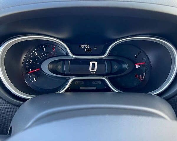 Рено Трафик, объемом двигателя 2 л и пробегом 170 тыс. км за 20200 $, фото 23 на Automoto.ua