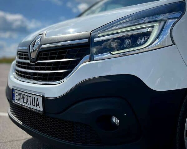 Рено Трафік, об'ємом двигуна 2 л та пробігом 119 тис. км за 23400 $, фото 8 на Automoto.ua