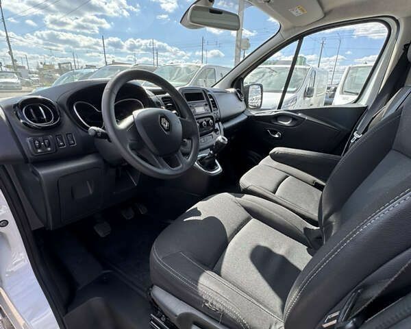 Рено Трафик, объемом двигателя 0 л и пробегом 242 тыс. км за 19900 $, фото 10 на Automoto.ua