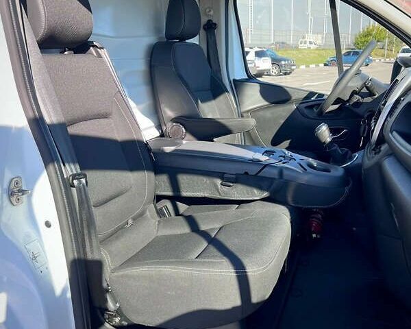 Рено Трафік, об'ємом двигуна 2 л та пробігом 186 тис. км за 17750 $, фото 20 на Automoto.ua