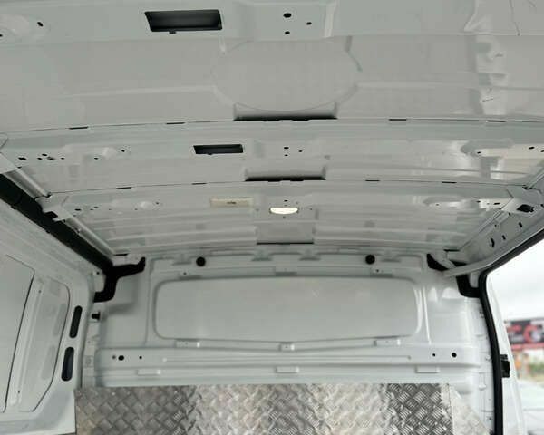 Рено Трафик, объемом двигателя 2 л и пробегом 250 тыс. км за 18500 $, фото 25 на Automoto.ua