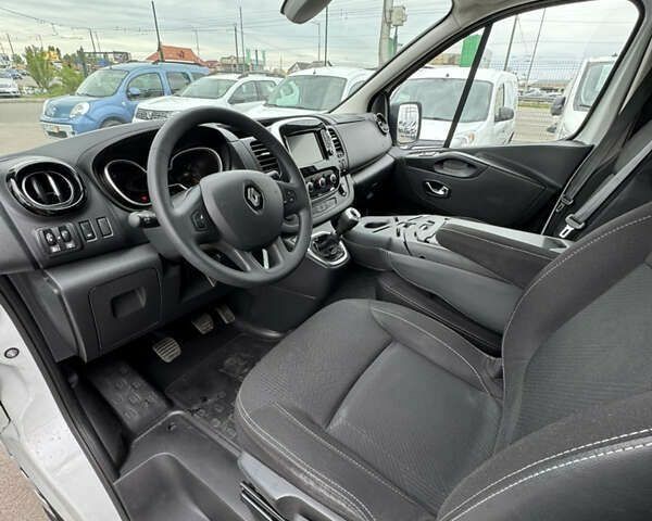 Рено Трафик, объемом двигателя 2 л и пробегом 187 тыс. км за 18500 $, фото 11 на Automoto.ua