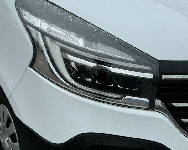 Рено Трафик, объемом двигателя 2 л и пробегом 250 тыс. км за 18500 $, фото 9 на Automoto.ua