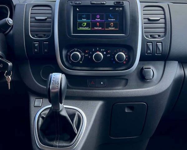 Рено Трафік, об'ємом двигуна 2 л та пробігом 119 тис. км за 23400 $, фото 26 на Automoto.ua