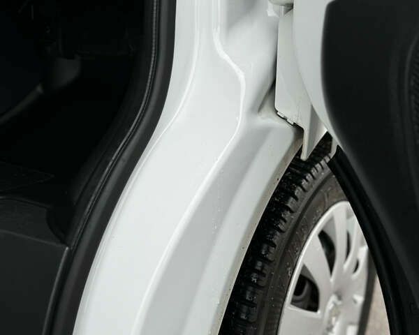 Рено Трафик, объемом двигателя 2 л и пробегом 250 тыс. км за 18500 $, фото 29 на Automoto.ua