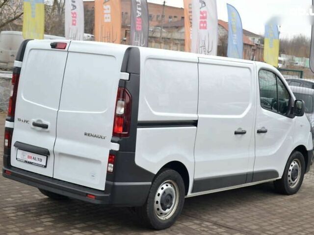 Рено Трафик, объемом двигателя 2 л и пробегом 210 тыс. км за 18955 $, фото 13 на Automoto.ua