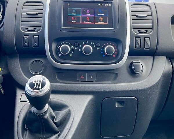 Рено Трафик, объемом двигателя 2 л и пробегом 170 тыс. км за 20200 $, фото 25 на Automoto.ua