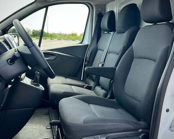 Рено Трафік, об'ємом двигуна 2 л та пробігом 119 тис. км за 23400 $, фото 18 на Automoto.ua