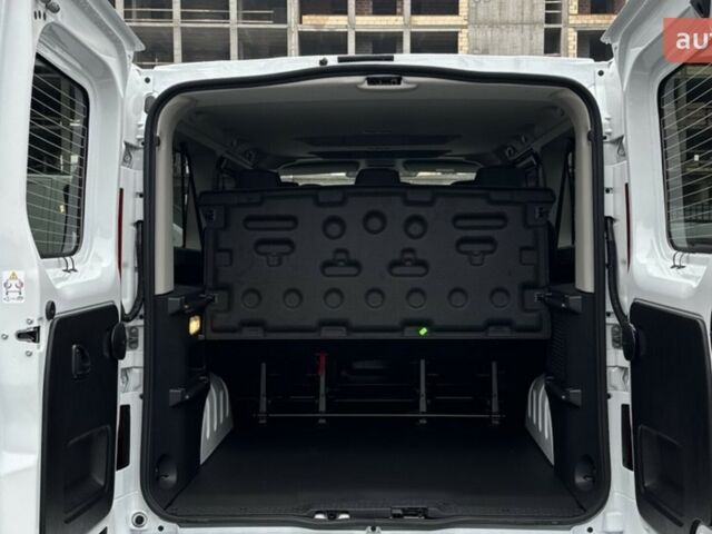 Рено Трафік, об'ємом двигуна 2 л та пробігом 0 тис. км за 42449 $, фото 28 на Automoto.ua