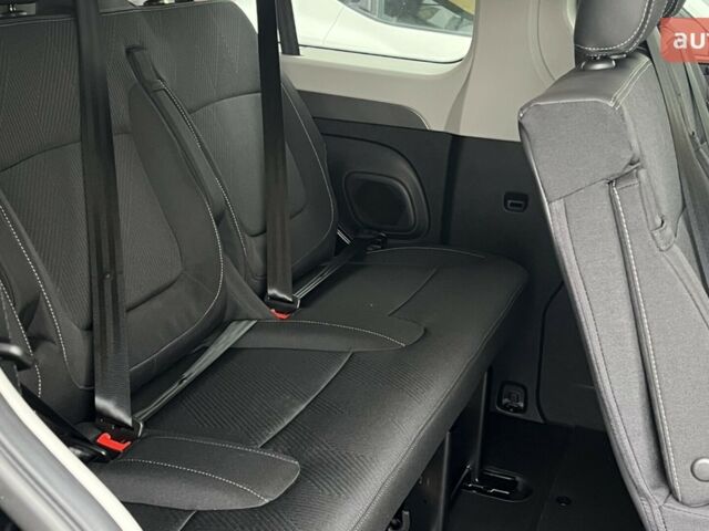 купить новое авто Рено Трафик 2025 года от официального дилера ООО«Торговий дім «Фаворит – Авто» Рено фото