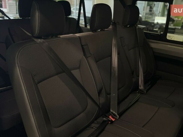 Рено Трафик, объемом двигателя 2 л и пробегом 0 тыс. км за 41555 $, фото 7 на Automoto.ua