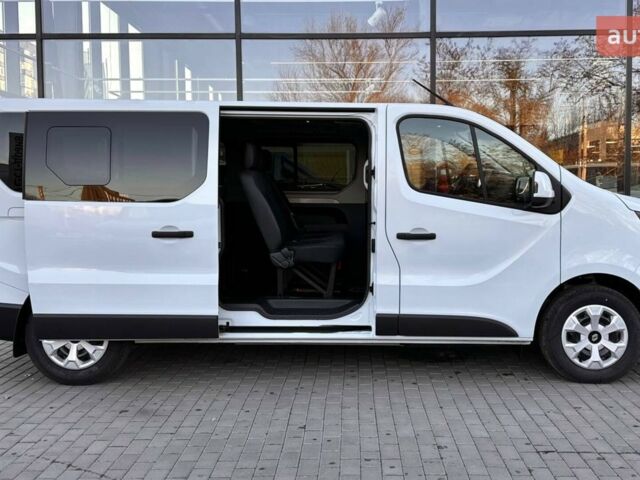 купити нове авто Рено Трафік 2025 року від офіційного дилера Моторкар Кропивницький Рено фото