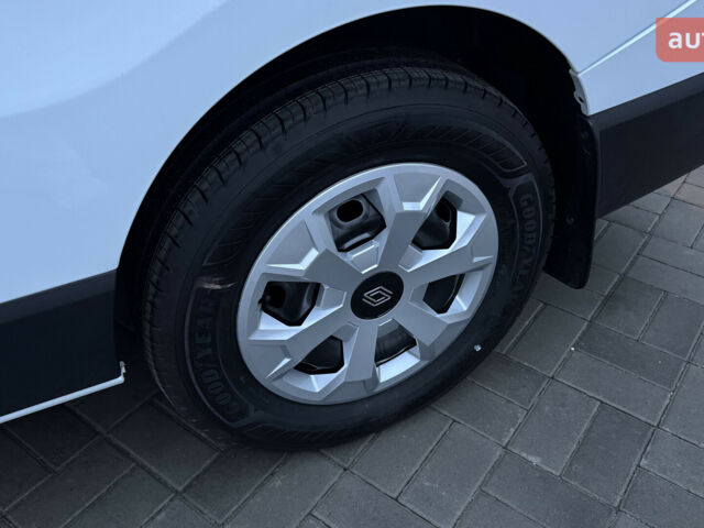 Рено Трафік, об'ємом двигуна 2 л та пробігом 0 тис. км за 40269 $, фото 29 на Automoto.ua