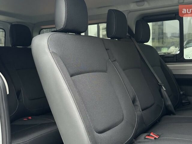 Рено Трафік, об'ємом двигуна 2 л та пробігом 0 тис. км за 42449 $, фото 24 на Automoto.ua