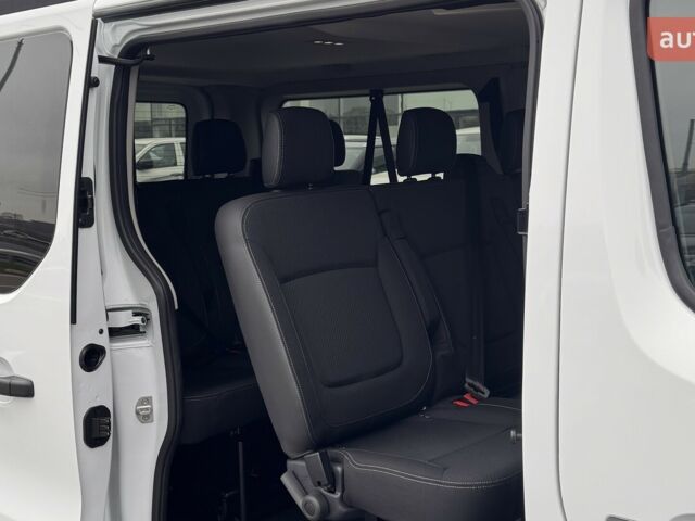 Рено Трафик, объемом двигателя 2 л и пробегом 0 тыс. км за 40317 $, фото 8 на Automoto.ua