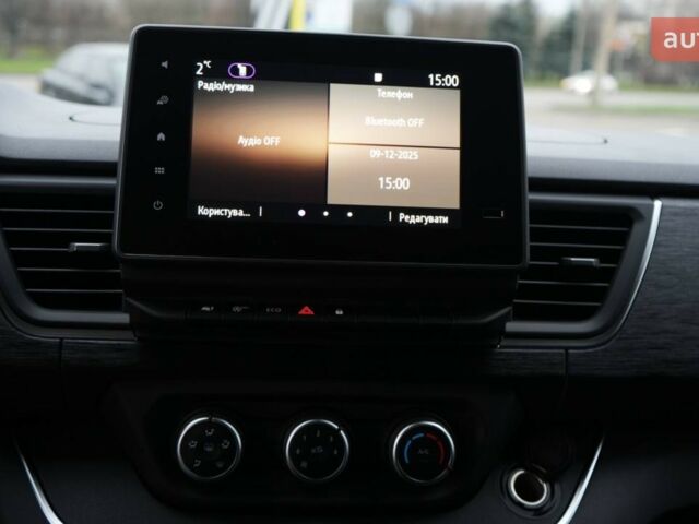 Рено Трафік, об'ємом двигуна 2 л та пробігом 0 тис. км за 42491 $, фото 15 на Automoto.ua