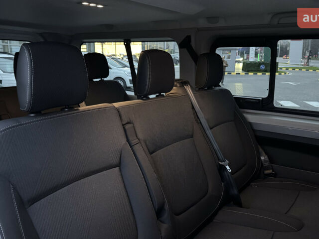 Рено Трафік, об'ємом двигуна 2 л та пробігом 0 тис. км за 40269 $, фото 21 на Automoto.ua