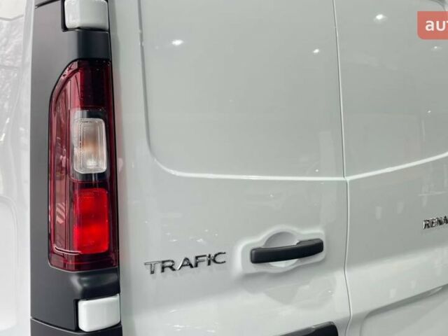 Рено Трафик, объемом двигателя 2 л и пробегом 0 тыс. км за 34459 $, фото 13 на Automoto.ua