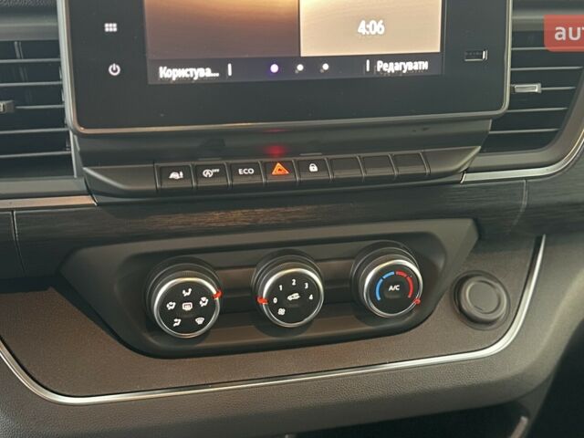 Рено Трафик, объемом двигателя 2 л и пробегом 0 тыс. км за 40456 $, фото 13 на Automoto.ua