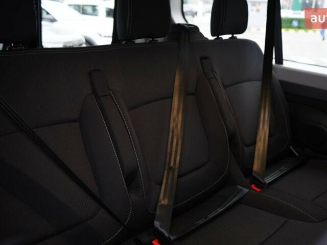 Рено Трафик, объемом двигателя 2 л и пробегом 0 тыс. км за 42996 $, фото 23 на Automoto.ua