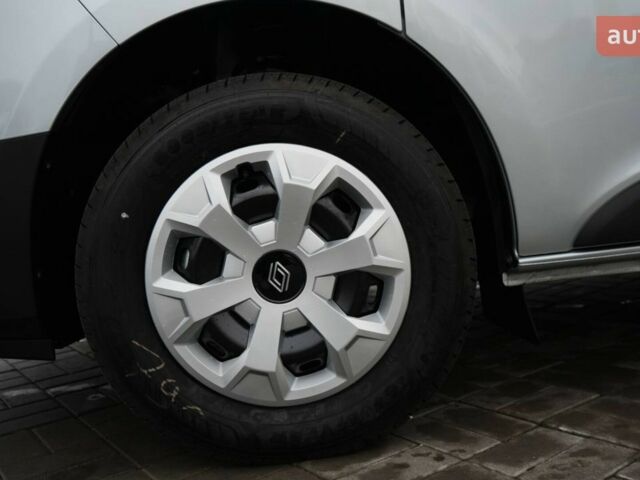 Рено Трафик, объемом двигателя 2 л и пробегом 0 тыс. км за 42551 $, фото 24 на Automoto.ua
