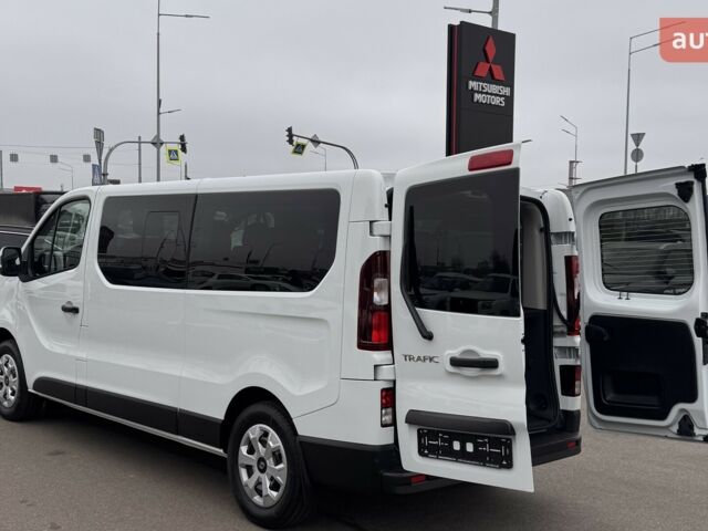 Рено Трафик, объемом двигателя 2 л и пробегом 0 тыс. км за 40317 $, фото 9 на Automoto.ua