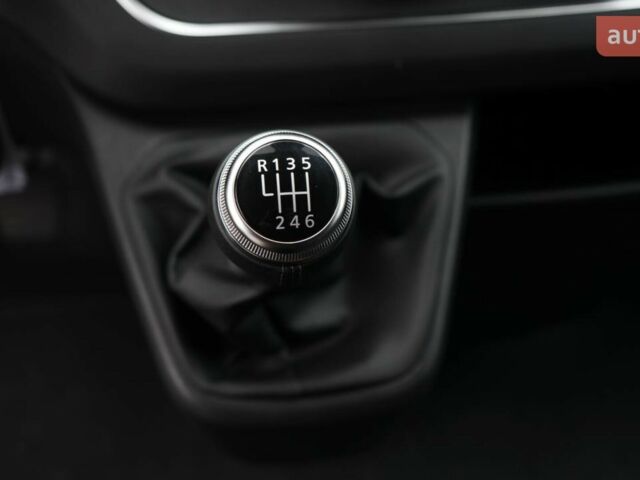 Рено Трафик, объемом двигателя 2 л и пробегом 0 тыс. км за 42551 $, фото 16 на Automoto.ua