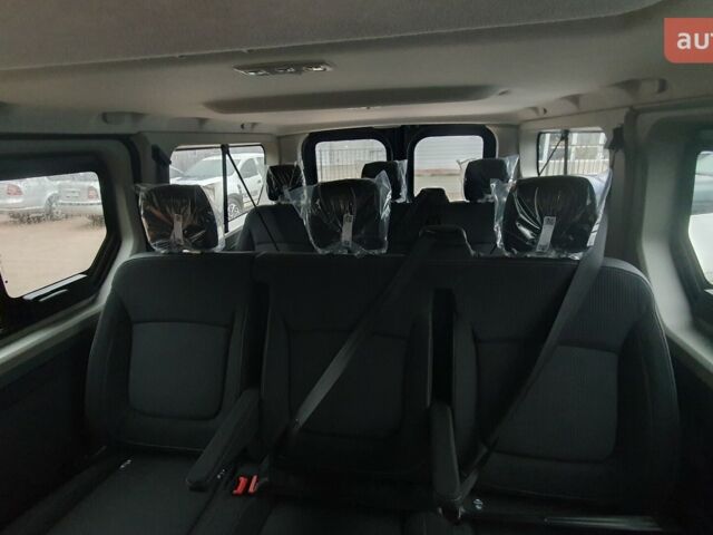 Рено Трафик, объемом двигателя 2 л и пробегом 0 тыс. км за 42427 $, фото 8 на Automoto.ua