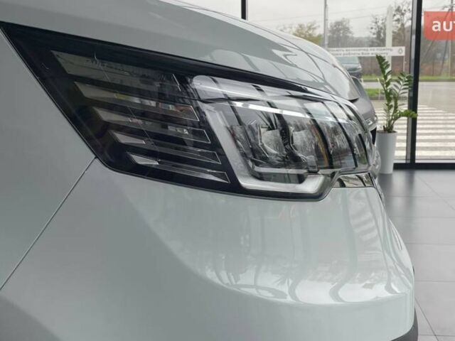 Рено Трафик, объемом двигателя 2 л и пробегом 0 тыс. км за 34459 $, фото 3 на Automoto.ua