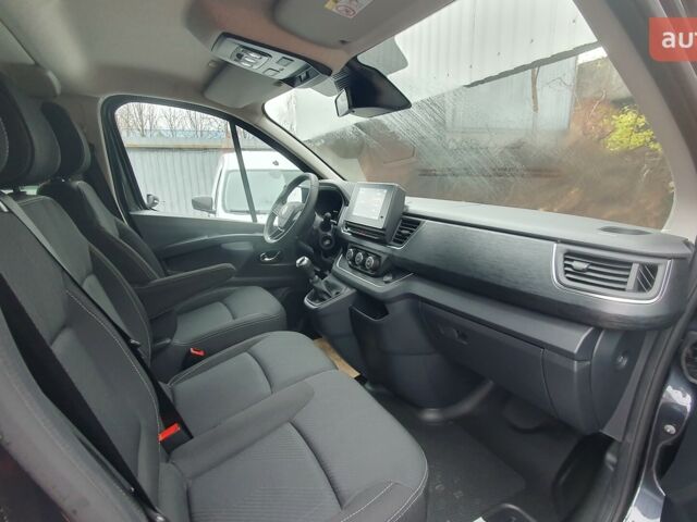 Рено Трафик, объемом двигателя 2 л и пробегом 0 тыс. км за 42427 $, фото 5 на Automoto.ua