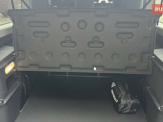 купить новое авто Рено Трафик 2025 года от официального дилера ООО«Торговий дім «Фаворит – Авто» Рено фото