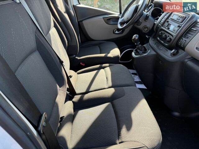 Рено Трафик, объемом двигателя 1.6 л и пробегом 286 тыс. км за 16999 $, фото 21 на Automoto.ua