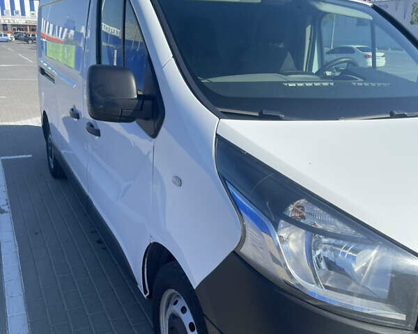 Рено Трафик, объемом двигателя 0 л и пробегом 1000 тыс. км за 15000 $, фото 6 на Automoto.ua