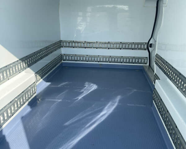 Рено Трафик, объемом двигателя 0 л и пробегом 1000 тыс. км за 15000 $, фото 24 на Automoto.ua