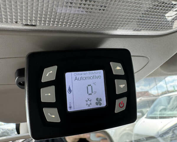 Рено Трафик, объемом двигателя 0 л и пробегом 242 тыс. км за 19900 $, фото 19 на Automoto.ua