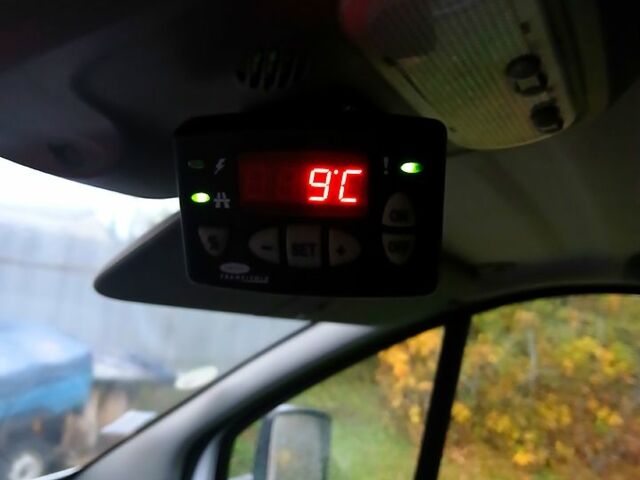 Рено Трафік, об'ємом двигуна 2 л та пробігом 0 тис. км за 11000 $, фото 7 на Automoto.ua