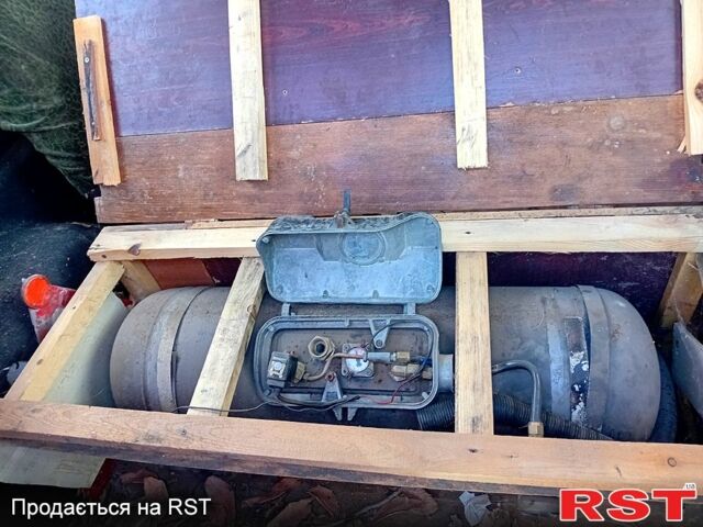 Рено Трафік, об'ємом двигуна 2.2 л та пробігом 0 тис. км за 1000 $, фото 2 на Automoto.ua
