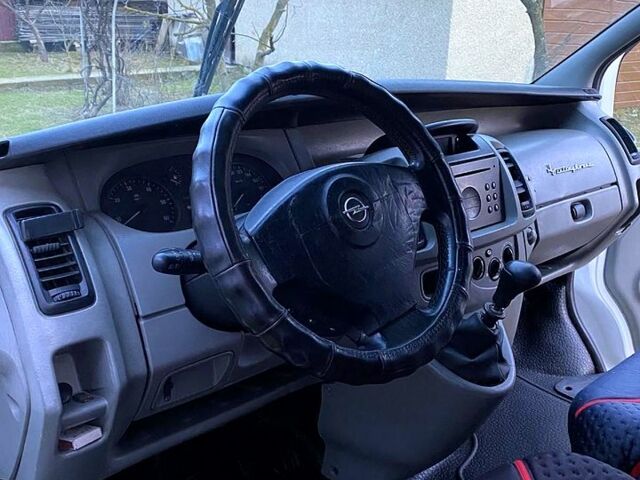 Рено Трафік, об'ємом двигуна 1.9 л та пробігом 284 тис. км за 4500 $, фото 6 на Automoto.ua