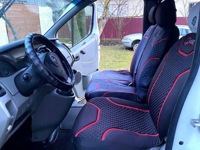 Рено Трафік, об'ємом двигуна 1.9 л та пробігом 284 тис. км за 4500 $, фото 3 на Automoto.ua