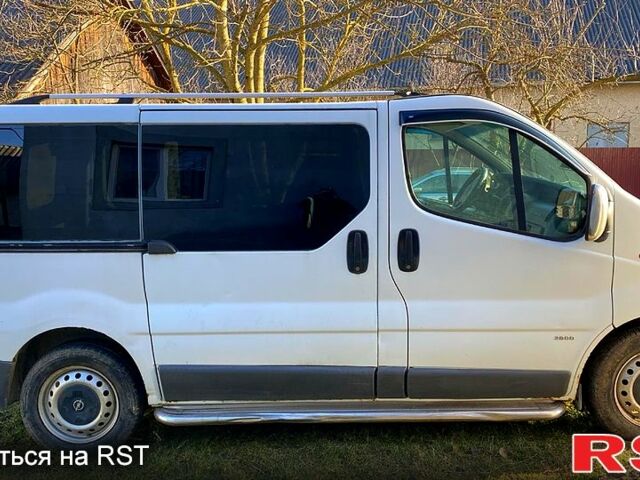 Рено Трафік, об'ємом двигуна 1.9 л та пробігом 284 тис. км за 4500 $, фото 2 на Automoto.ua