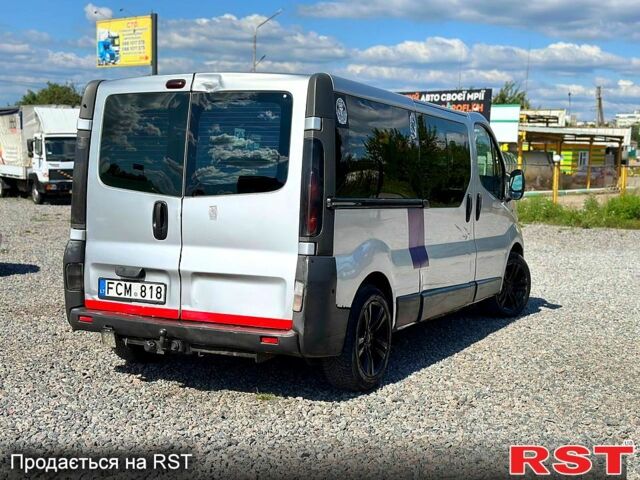 Рено Трафик 2003 в Харькове на Automoto.ua Рено Трафик, объемом двигателя 1.9 л и пробегом 400 тыс. км за 3899 $, фото 2 на Automoto.ua