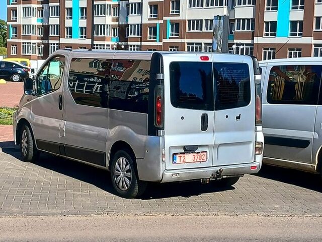 Рено Трафик, объемом двигателя 1.9 л и пробегом 335 тыс. км за 3500 $, фото 7 на Automoto.ua