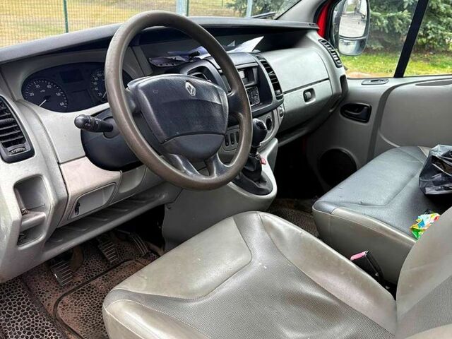 Рено Трафік, об'ємом двигуна 1.9 л та пробігом 246 тис. км за 3700 $, фото 2 на Automoto.ua