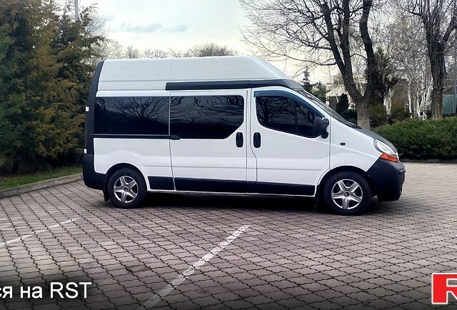 Рено Трафик, объемом двигателя 19 л и пробегом 324 тыс. км за 7999 $, фото 4 на Automoto.ua
