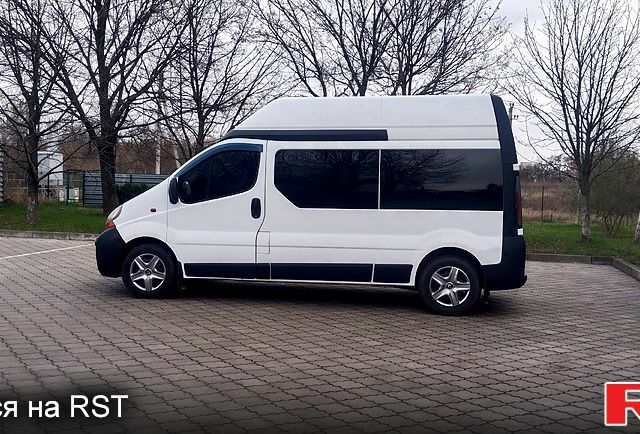 Рено Трафик, объемом двигателя 19 л и пробегом 324 тыс. км за 7999 $, фото 3 на Automoto.ua
