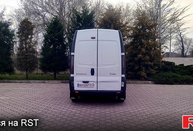 Рено Трафик, объемом двигателя 19 л и пробегом 324 тыс. км за 7999 $, фото 6 на Automoto.ua