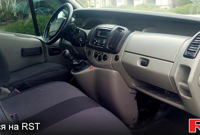 Рено Трафик, объемом двигателя 19 л и пробегом 324 тыс. км за 7999 $, фото 8 на Automoto.ua
