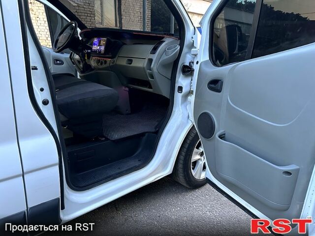 Рено Трафик, объемом двигателя 1.9 л и пробегом 580 тыс. км за 6599 $, фото 7 на Automoto.ua