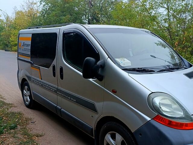 Рено Трафік, об'ємом двигуна 1.9 л та пробігом 420 тис. км за 7500 $, фото 1 на Automoto.ua